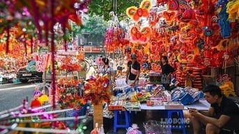 Dịp Trung Thu Cửa Hàng Cần Tuyển 3 LĐPT Phụ Bán Hàng 