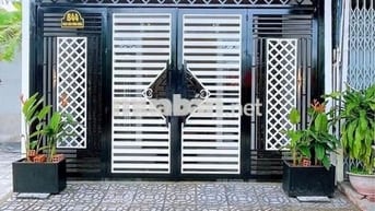 bán căn nhà ở ngay Chợ Thới Tứ Hóc Môn dt rộng 81m2, bán 860 TRIỆU Shr