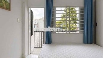 🔑🏡Cho thuê căn Stu bancol thoáng mát, ngay khu ẩm thực Phan Xích Long