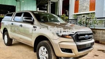 Ford Ranger 2015 số sàn 2 cầu