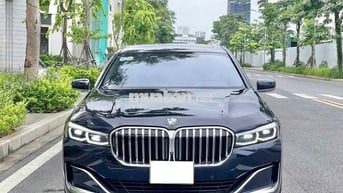 BMW 74LI sx 2022 màu xanh Cavasite siêu êm ái