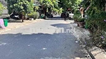 Cần bán mặt tiền đường Bùi Xương Trạch
