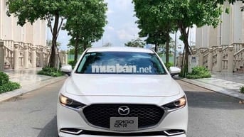 Mazda 3 2023 1.5L Luxury - 22000 km