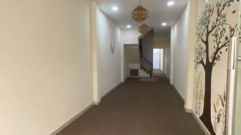 Cho thuê nhà mặt tiền Thạch Thị Thanh, P.Tân Định,, Q.1 giá 35tr