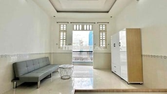 STUDIO 35m2 bancol FULL NỘI THẤT mới 100% ngã tư Âu Cơ - Lạc Long Quân