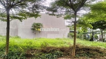 Bán đất mặt tiền full thổ cư, sổ riêng LH:***