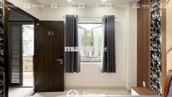 Căn hộ dịch vụ full nội thất mới 100% cuối Dương Quảng Hàm