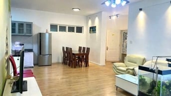 Chung cư Đinh Tiên Hoàng, Q1: 2p ngủ, 90m2, full nội thất, 12tr/tháng