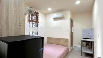 cho thuê phòng cửa sổ giá rẻ ngay trung tâm gần đại học Sài Gòn Quận 5