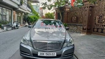 Mercedes Benz E class E300 2010