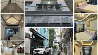 Cho thuê nhà 3 lầu- 66/46 Nhiêu Tứ khu ẩm thực PXLong, hẻm xe hơi 7chỗ