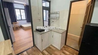 Cho thuê căm hộ 1PN lớn - Nội thất đầy đủ - Máy giặt riêng