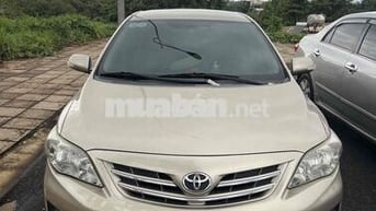 Gia đình cần bánToyota Corolla Altis 2011 1.8G AT