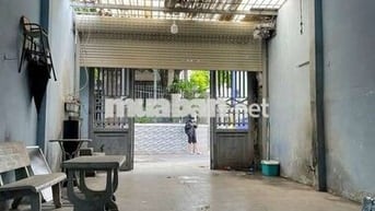 NHÀ MT 4.2X27M CÓ GÁC ĐƯỜNG XE TẢI GIÁ TỐT