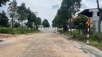 Bán lô đất đẹp giá rẻ nhất thị trương ngay Trung Tâm Thới Hoà Bến Cát