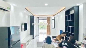 STUDIO SÁT CÔNG VIÊN DẠ NAM RỘNG 40M2 FULL NỘI THẤT, BANCOL, THANG MÁY