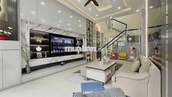 nhà đẹp! 2.25t Đ. Nguyễn Hữu Cảnh, Dĩ An,đối diện Bcons Plaza