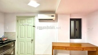 NHÀ FULL TIỆN NGHI NGAY LOTTE MART, GẦN ĐH TĐT Ô TÔ TẬN NHÀ