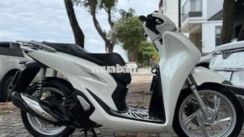 Honda SH 125 CBS 2024 màu trắng mới keng