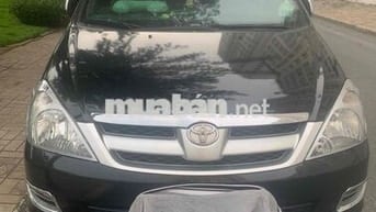 Toyota Innova 2006 G - 100000 km