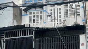 4,3 TỶ NHÀ 2 TẦNG MẶT TIỀN GẦN ĐẶNG THÚC VỊNH NGANG 7m KINH DOANH TỐT
