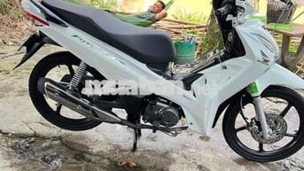 future 125  trắng đời cao
