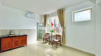 PHÒNG CỬA SỔ LỚN GẦN CO.OP MART NGUYỄN KIỆM - CV GIA ĐỊNH
