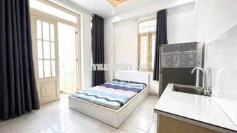 🔥STUDIO BAN CÔNG CÁCH HUFLIT TRƯỜNG SƠN 100M ĐI BỘ ĐẦY ĐỦ NỘI THẤT