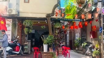 Cho thuê cửa hàng và nhà ở tại 81 phố Bùi Ngọc Dương