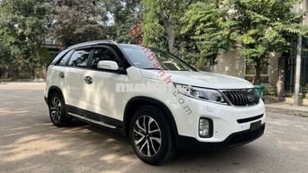 KIA Sorento DATH 2018 full lướt màu trắng