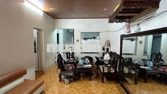 Bán nhà tập thể phố ngọc hồi nhà đẹp 2 thoáng oto đỗ cửa 90m Tầng 3 gi
