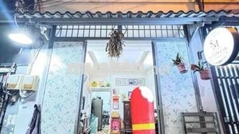 Nhà Đẹp 2 Tầng (3B) — Gần Bình Long Nguyễn Sơn ( 3.4m x 8m) Hướng Tây