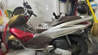 Cần bán xe Honda PCX 2011 biển số HCM