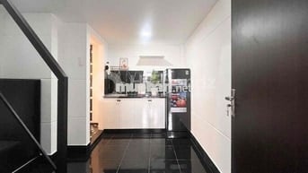 Cho Thuê Căn Hộ Mới Xây - Full Nội Thất - Gần ULAW, NTTU Quận 4
