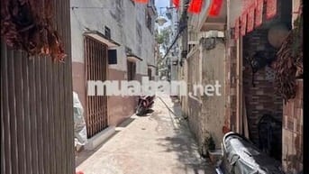 👉Nhà Đúc 3 Tầng - Ngay Nguyễn Tri Phương - vài bước ra Mặt Tiền - 4 tỷ