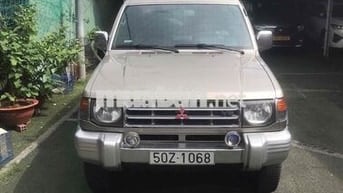 Mitsubishi Pajero 2006 3 - 165000 km