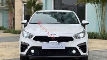 ✓KIA Cerato 1.6 Luxury màu trắng 2019