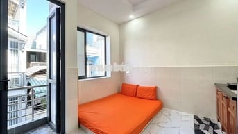 PHÒNG MỚI XÂY, BAN CÔNG FULL TIỆN NGHI GẦN CÔNG VIÊN THỎ TRẮNG