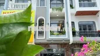 Nhà ở hiện đại và cao cấp (Tổ ấm sang trọng)