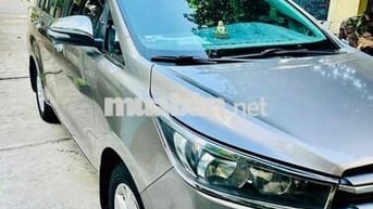 Toyota Innova 2017 2.0E - 140000 km