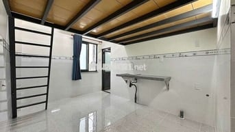 Khai trương phòng có gác gần ĐH Văn Hiến - Âu Cơ
