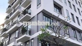 Trống sẳn phòng y hình full nội thất mới xây