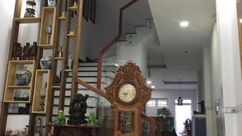 Bán lỗ nhà hẻm oto6m, giá chỉ 3Ty có SHR ở Bình Thạnh 54m2 Lh em ngay