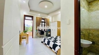 Cho thuê Studio bancol/ tách bếp - ngay Khu Etown - Mặt tiền Đường