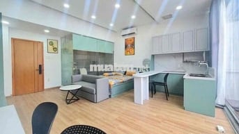 CĂN HỘ STUDIO BALCONY, MÁY GIẶC RIÊNG, THANG MÁY NGAY NGÃ TƯ HÀNG XANH