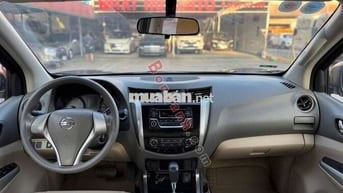 Nissan Navara 2 cầu