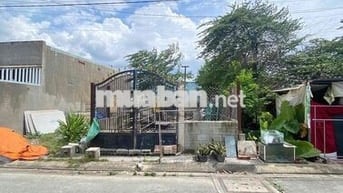 bán gấp lô đất ngay đường Lý Tế Xuyên, Linh Đông. DT 100m2, giá đầu tư