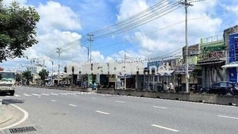 NHÀ 2 TẦNG SÁT MT ĐẶNG THÚC VỊNH,HÓC MÔN,112M2,NGANG 5,6M,CHỈ 4.8 TỶ