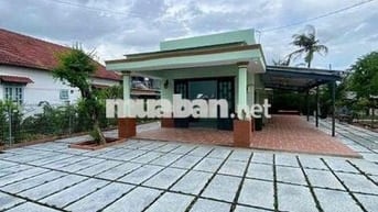 NHÀ VƯỜN 400M2. SẴN NHÀ CẤP 4 : 2PN 2WC. ĐƯỜNG XE TẢI