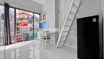 Căn hộ có Gác ban công Ngay Nguyễn Văn Trỗi Phú Nhuận full nội thất